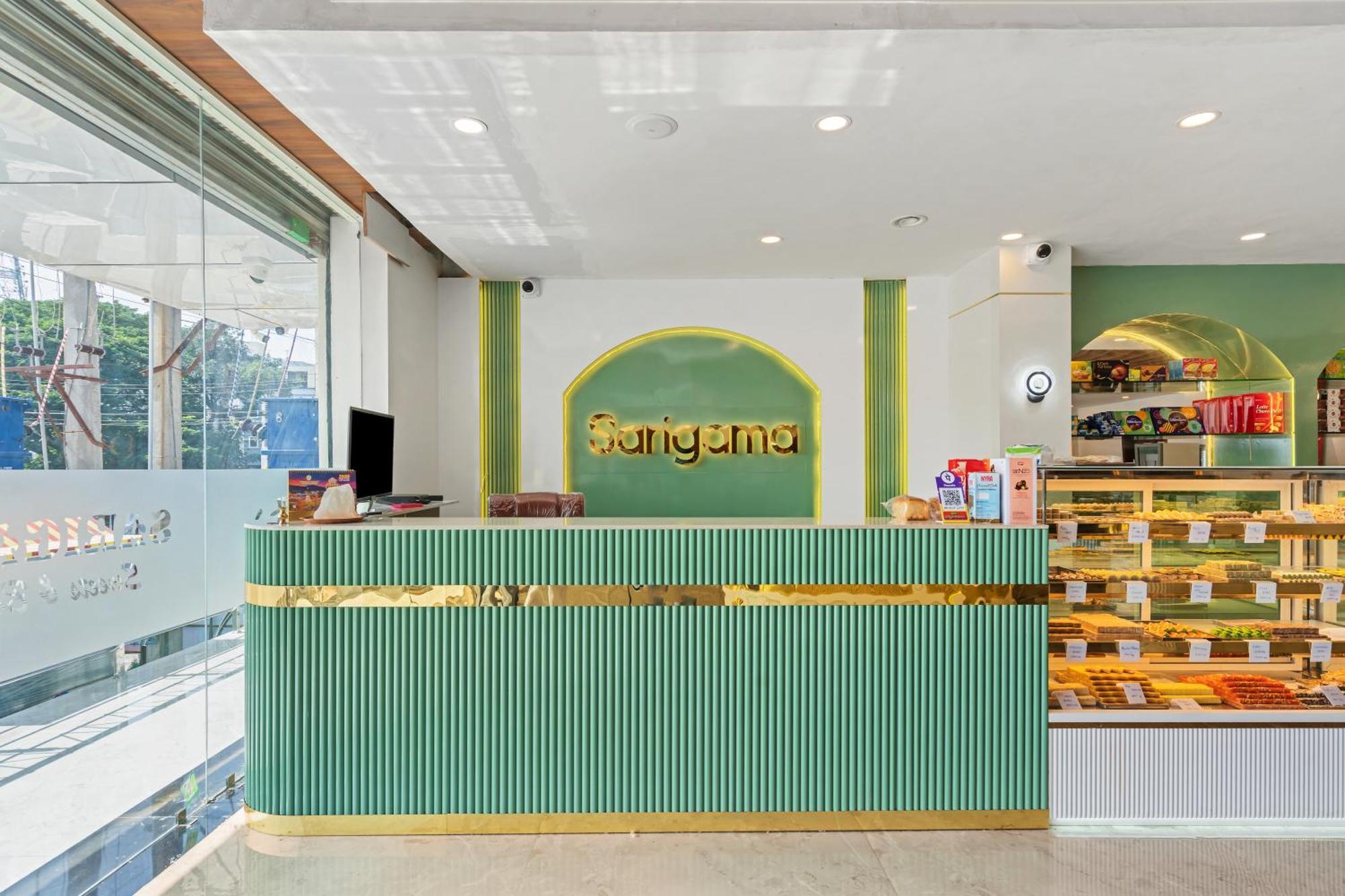 Hotel Sky Land Khammam Buitenkant foto